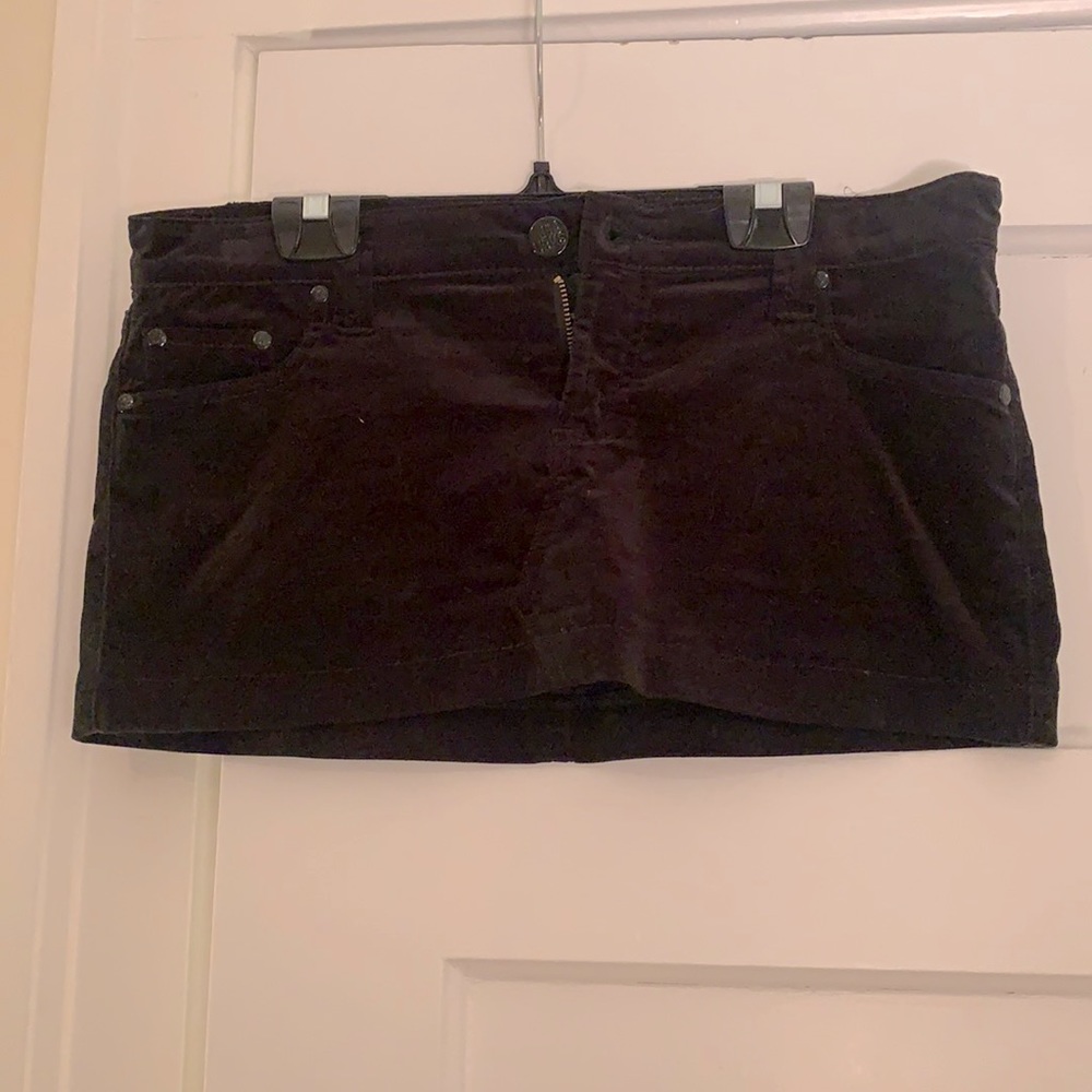 Black MINI skirt